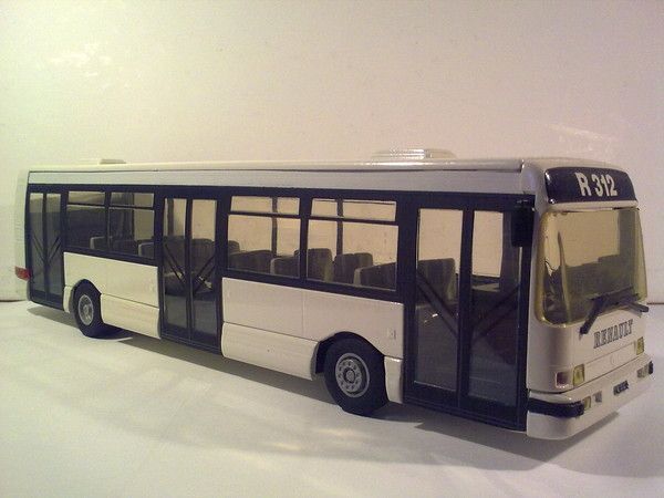 Miniature Bus/car Eligor 1/43 - Renault FR1 Bleu - Occasion Très Bon état